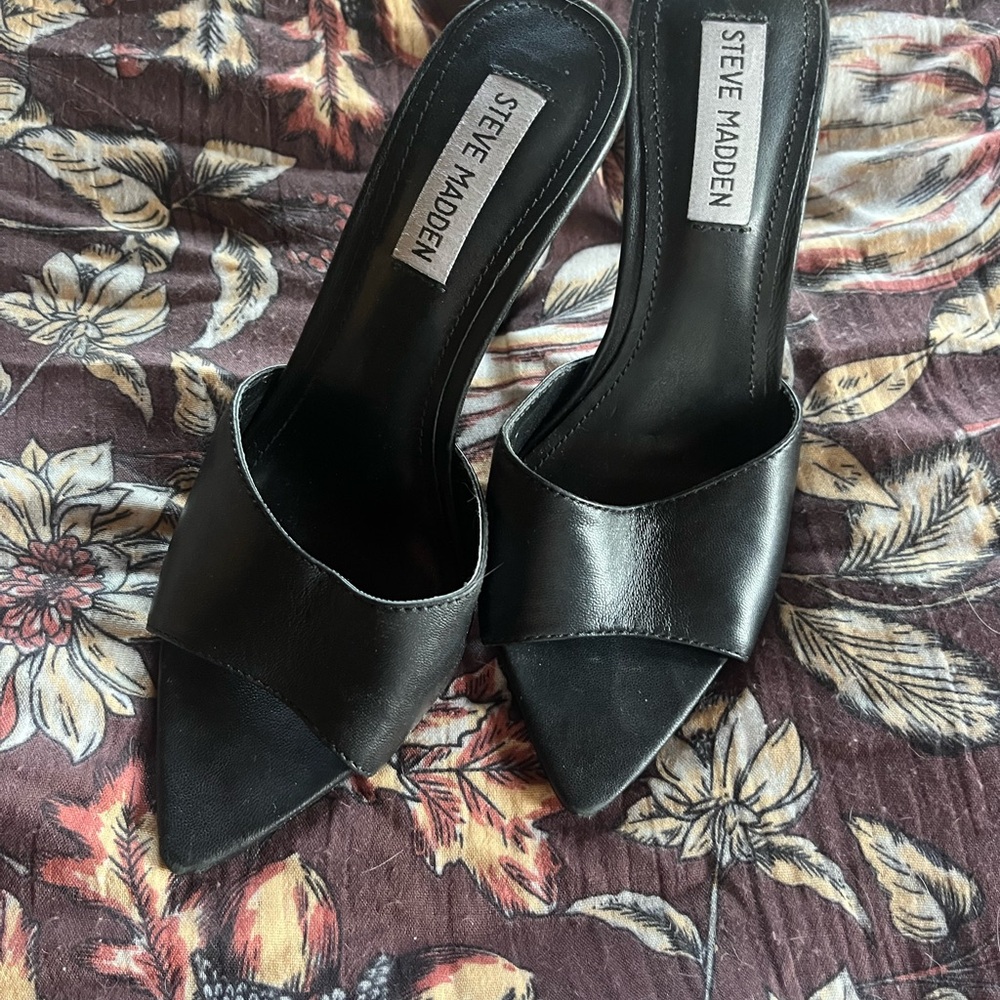 Steve Madden Elegant Black Heels